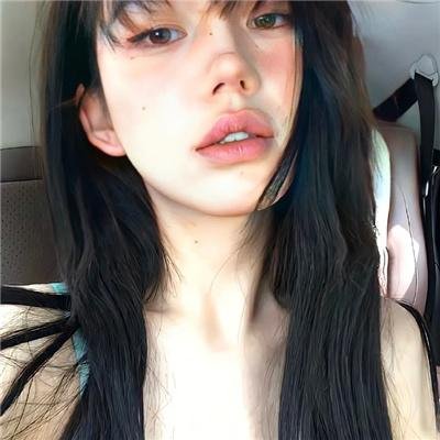 格洛丽亚在路上